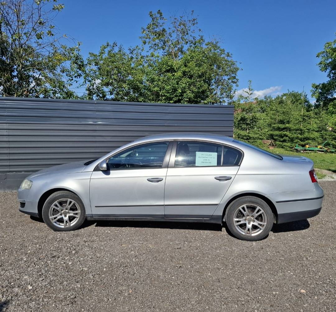 VW PASSAT