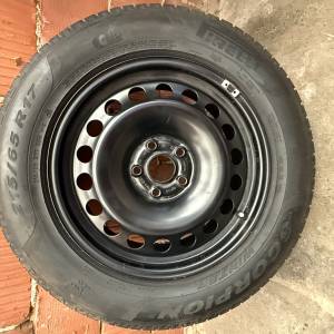 VW SET ČELIČNIH 5X112 17" GUME PIRELLI 215/65R17 / 4 KOMADA