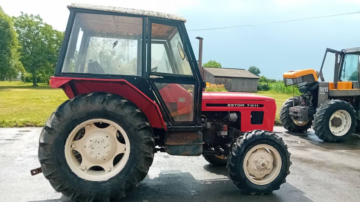 Zetor 7011