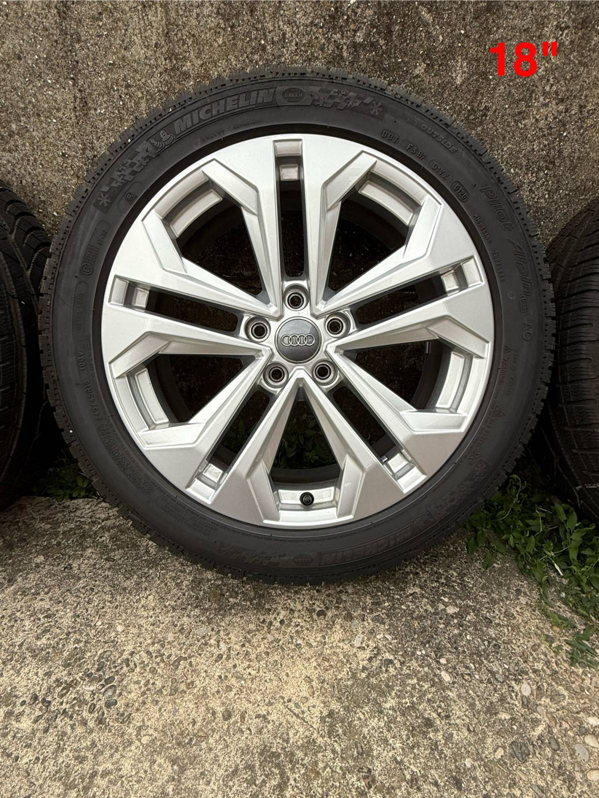 AUDI SET  5X112 18" GUME MICHELIN  245/45R18 / 4 KOMADA