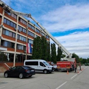 Auto košara 32 m