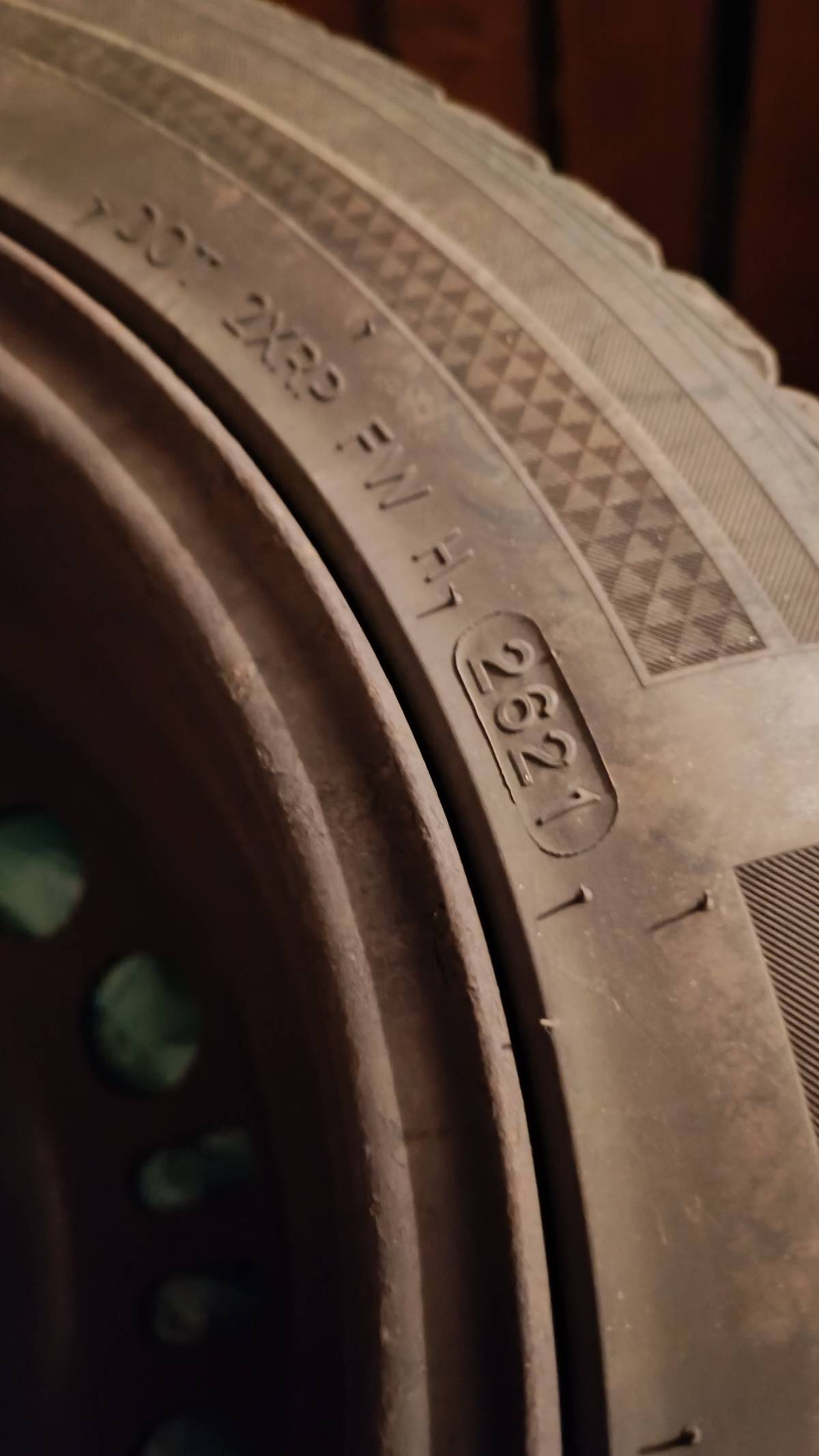 Čelične felge 5x115 + Hankook winter icept rs2