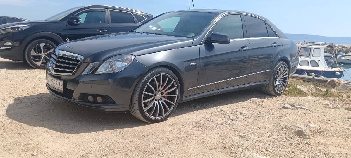 Mercedes E 220CDI