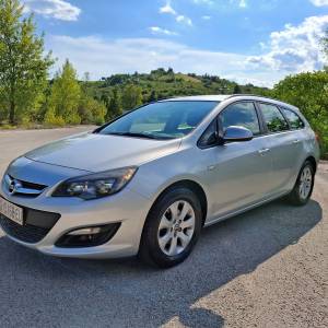 Opel Astra J 1.7cdti 96kw
