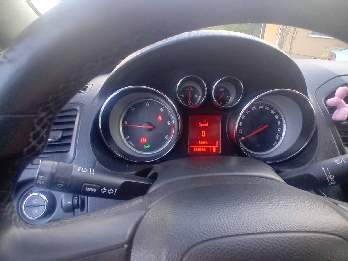 Opel insignia