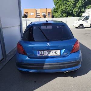 Pegouet 207 1.6 hdi HITNO!!
