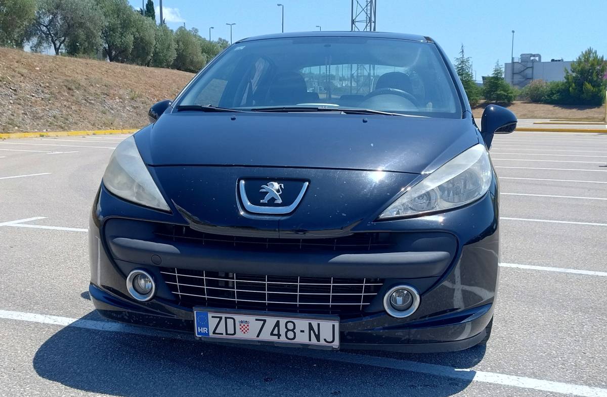 Peugeot 207