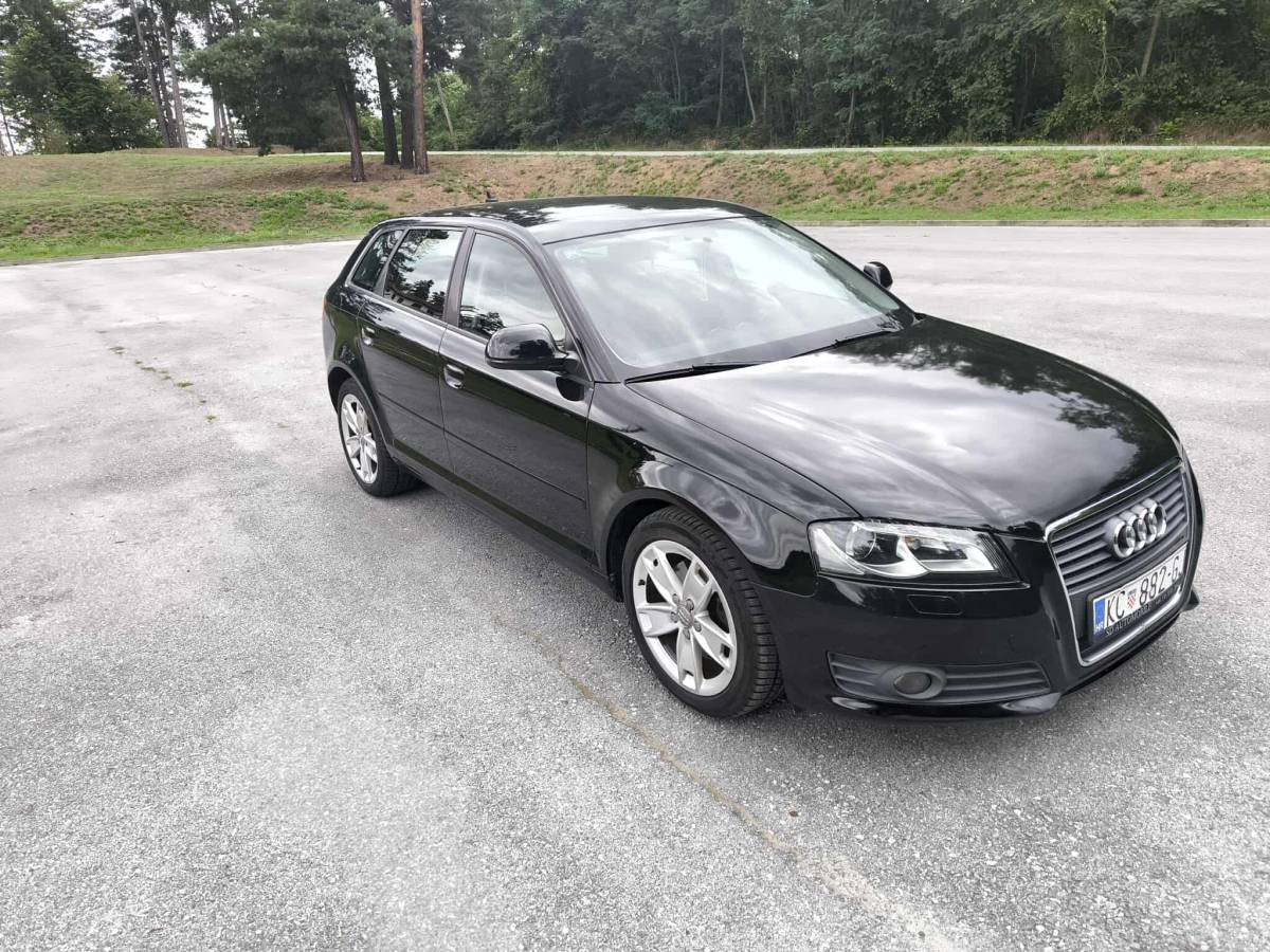 Prodajem Audi  A3  2,0  TDI  SPORTBACK  2009