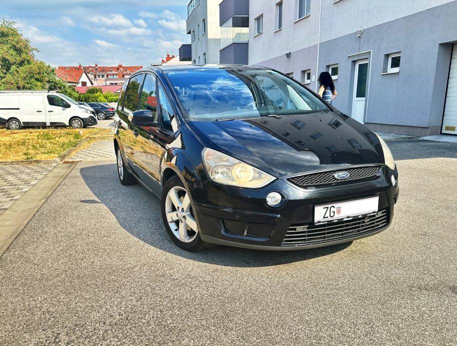 Prodajem Ford S-MAX 2.0 TDCi