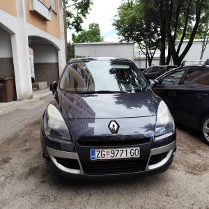 RENAULT SCENIC 2011.g 120 000km