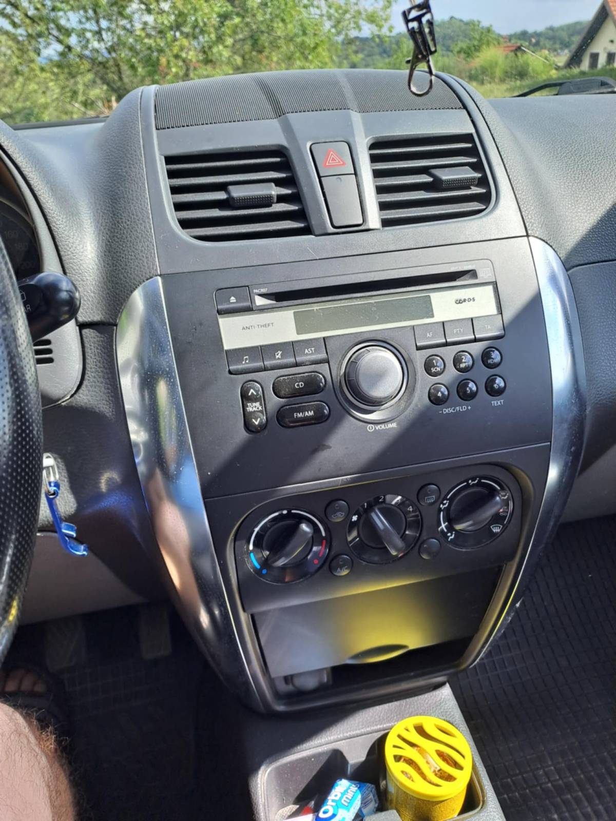 Suzuki Sx4
