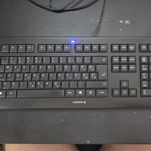 Tipkovnica Cherry KC1000 i miš Logitech B100
