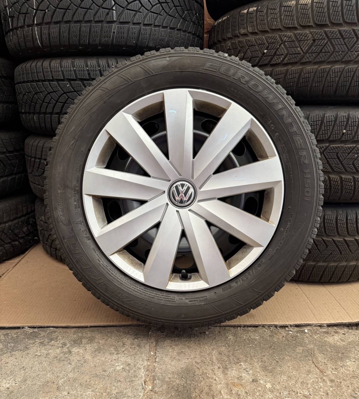 VW SET ČELIČNIH 5X112 16" GUME FALKEN 205/55R16 / 4 KOMADA