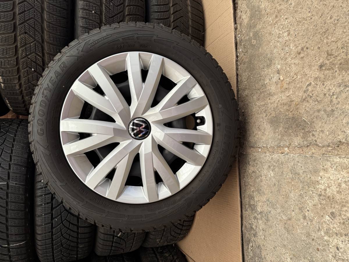 VW SET ČELIČNIH 5X112 16" GUME GOODYEAR 205/55R16 / 4 KOMADA