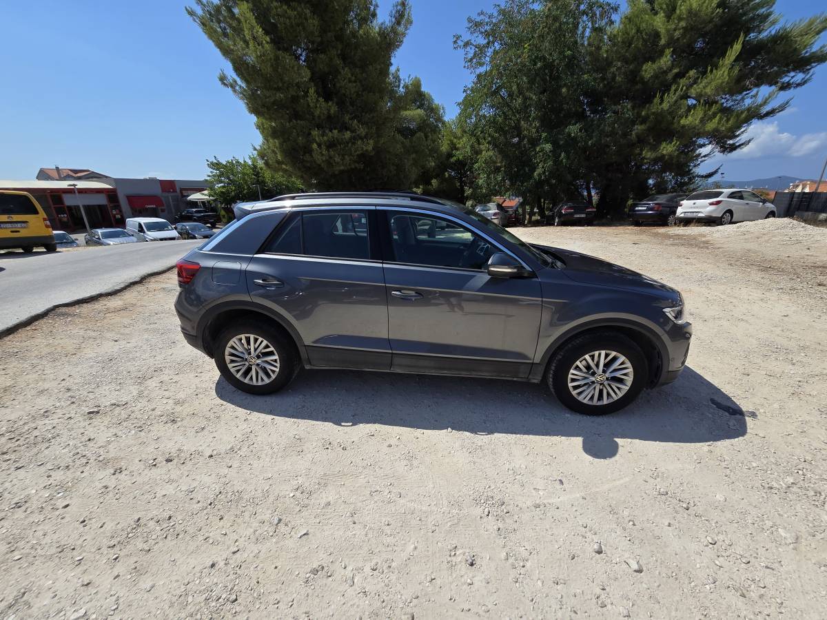 WV T-ROC 1,0 TSI LIFE OPREMA