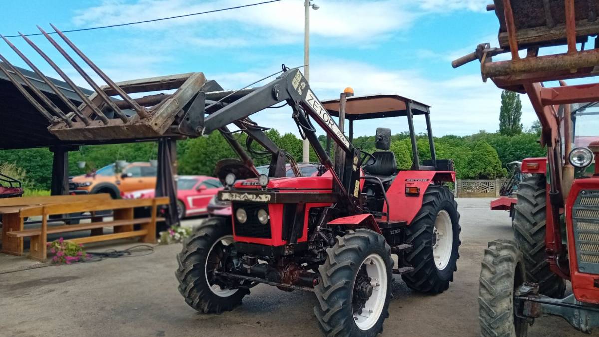 Zetor 6245