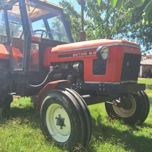 Zetor 6911