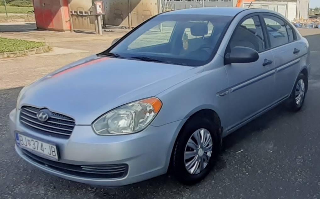 Accent 1.5crdi. 110ks. 2006g. Reg 12/25g. Fiksno!