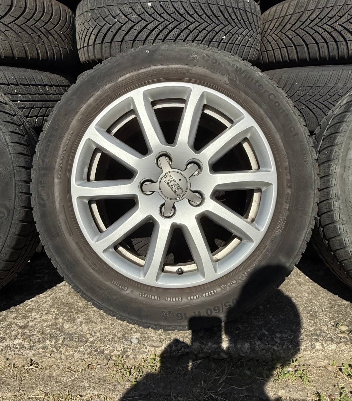 AUDI SET 5X112 16" GUME ZIMSKE PIRELLI 205/60/16 / 4 KOMADA