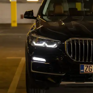BMW X5 45e, 2god BMW garancija,Reg.do 12/2025,  Zračni ovjes, 394KS!