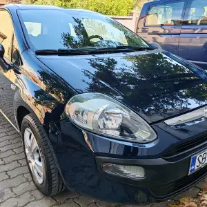 Fiat Punto EVO 1,2 8v - Ful oprema, alu felge, veliki i mali servis...