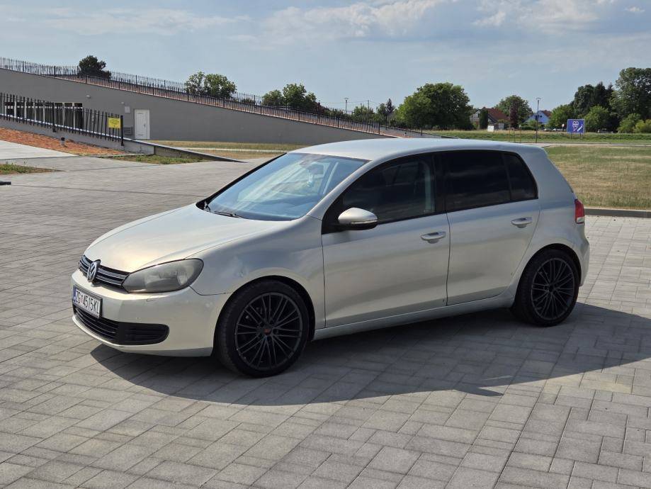 Golf 6 2,0TDI 2009g 260tkm 1.vlasnik ODLIČAN HITNO 3,200E 0998371455