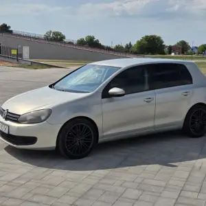 Golf 6 2,0TDI 2009g 260tkm 1.vlasnik ODLIČAN HITNO 3,200E 0998371455