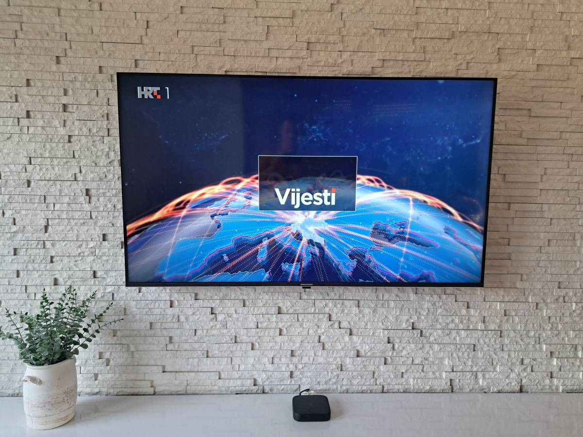 Grundig 55GHU7912B SMART TV - GARANCIJA