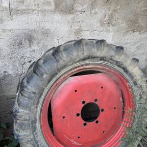 Gume i felge za traktor