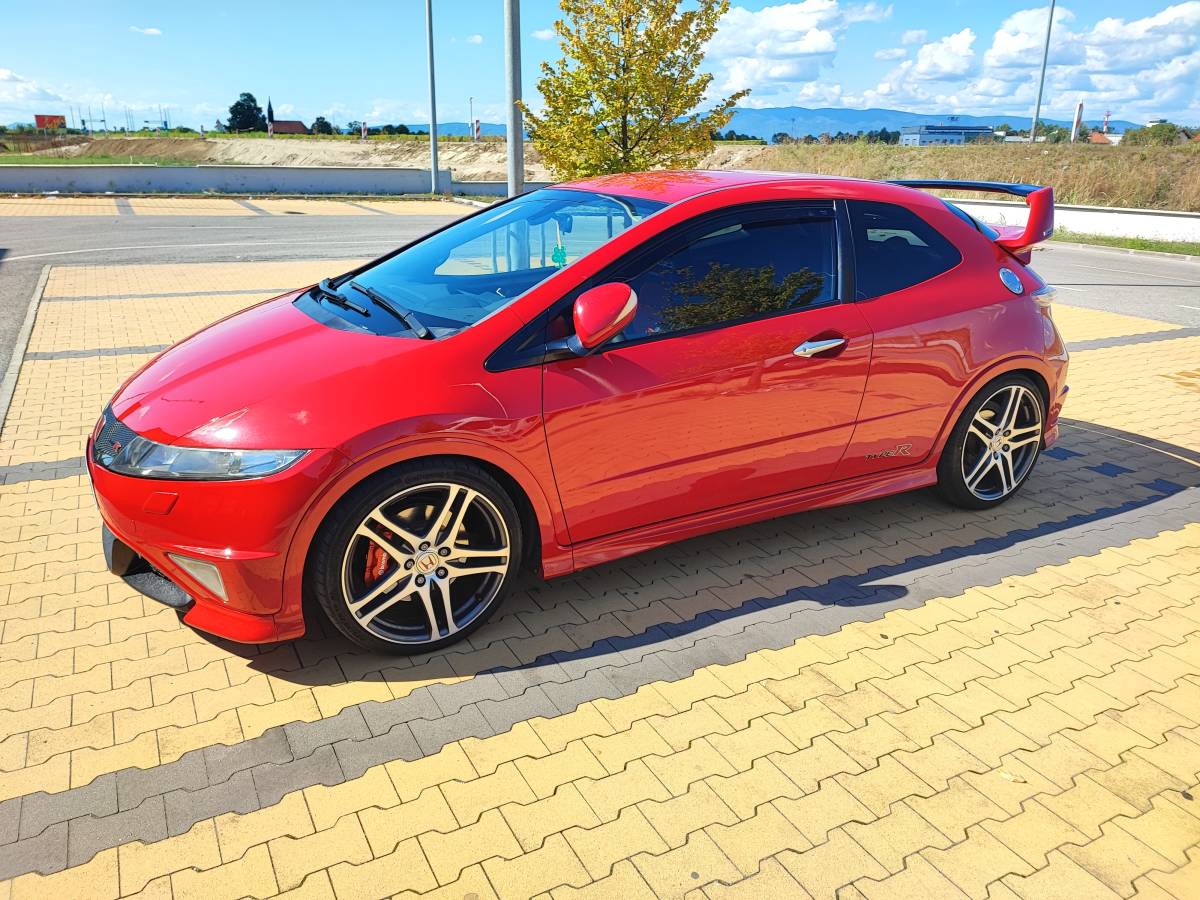 Honda Civic 2.0 Type R+