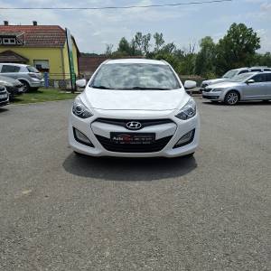 HYUNDAI i30 1.6 CRDI DIZEL