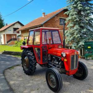 IMT 539 De-Luxe 1985g TVORNICKO STANJE VLASNIK HITNO 2,550e 0998374050