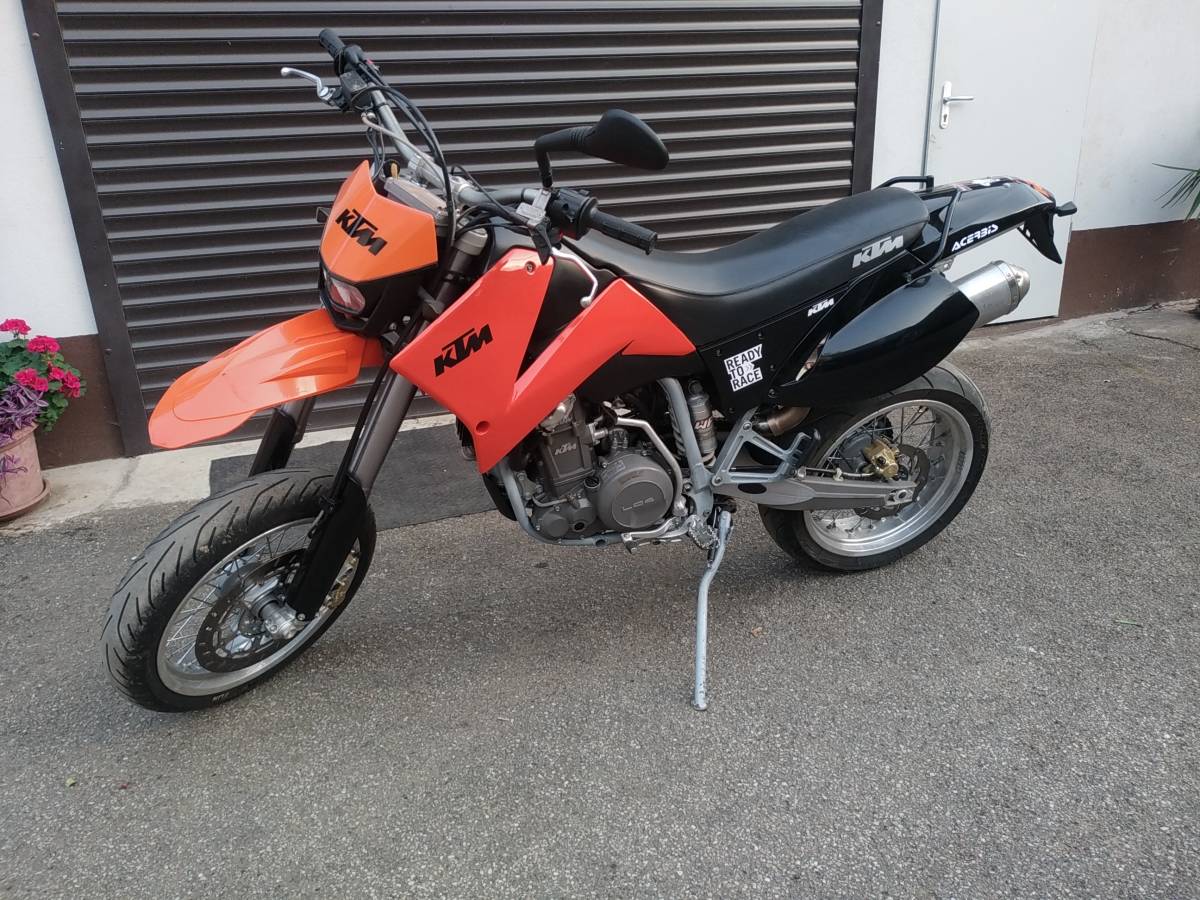 KTM 640 LC4  Supermoto