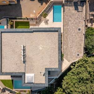 Malinska, otok Krk, apartman (S1) s bazenom 123m2 80 m od plaže