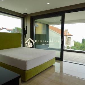 Malinska,otok Krk,penthouse (S3) s bazenom 128,47 m2 u blizini plaže