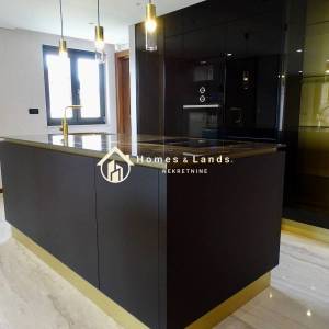 Malinska,otok Krk,penthouse (S3) s bazenom 128,47 m2 u blizini plaže