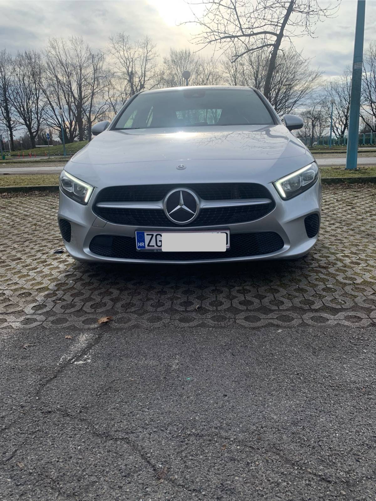 Mercedes A180d automatik HR auto