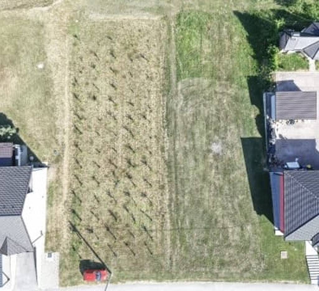Našice, građevinsko zemljište 875 m2
