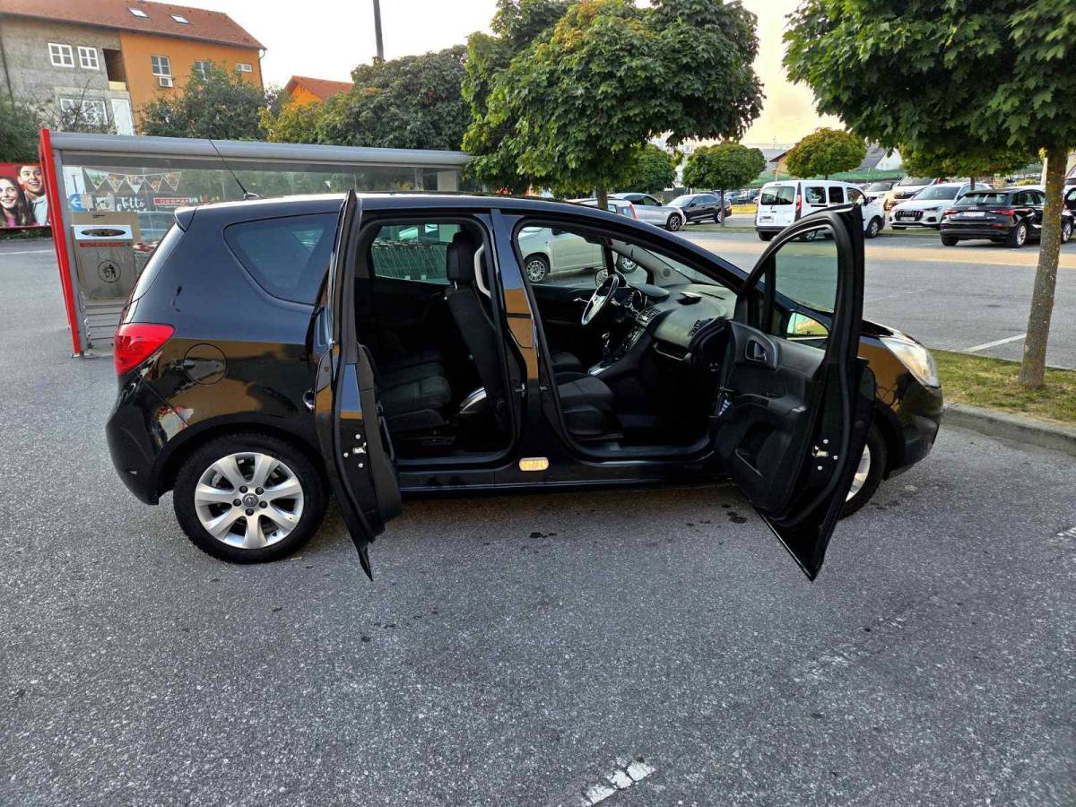 Opel Meriva 1.3 CDTI..2011g..Klima..Tempomat..Park senzori..3200€