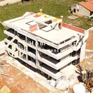 Pag,Povljana,penthouse(S7)128 m2  s krovnom terasom i bazenom na krovu