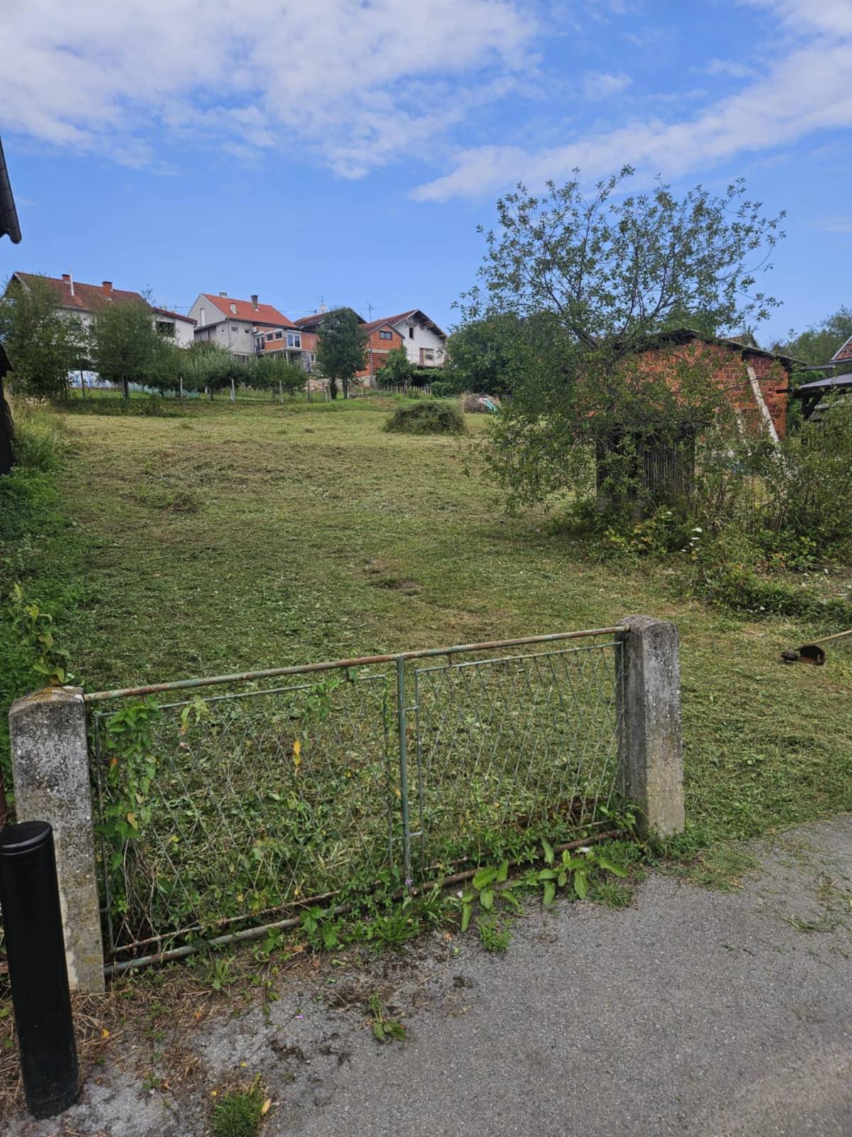 PAKRAC GRAĐEVINSKO zemljište