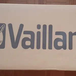 Plinski protočni bojler Vaillant - neotvoren