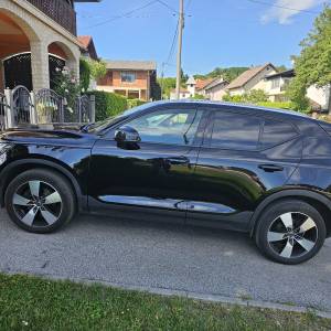 Prodaja -Volvo XC40 D4 AWD