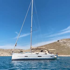 prodajem Dufour 460