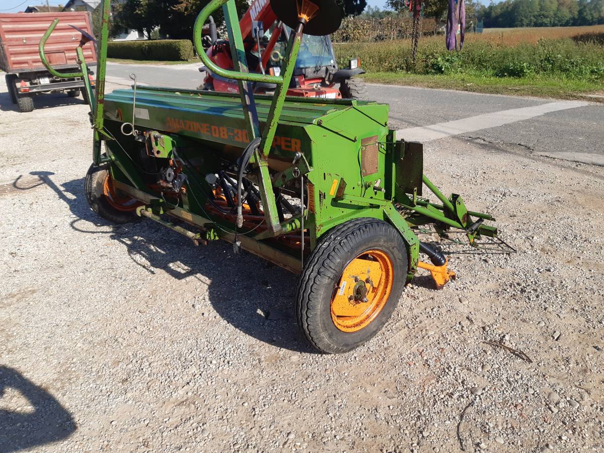 sijačica za žito AMAZONE D8 --3m