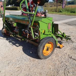 sijačica za žito AMAZONE D8 --3m