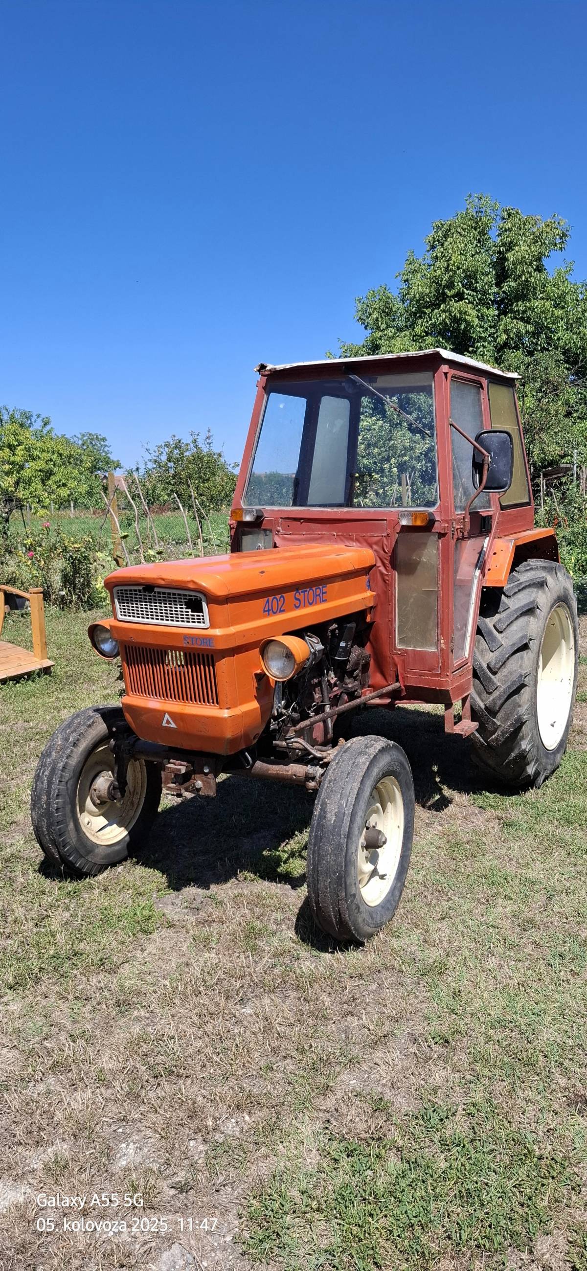 Štore 402