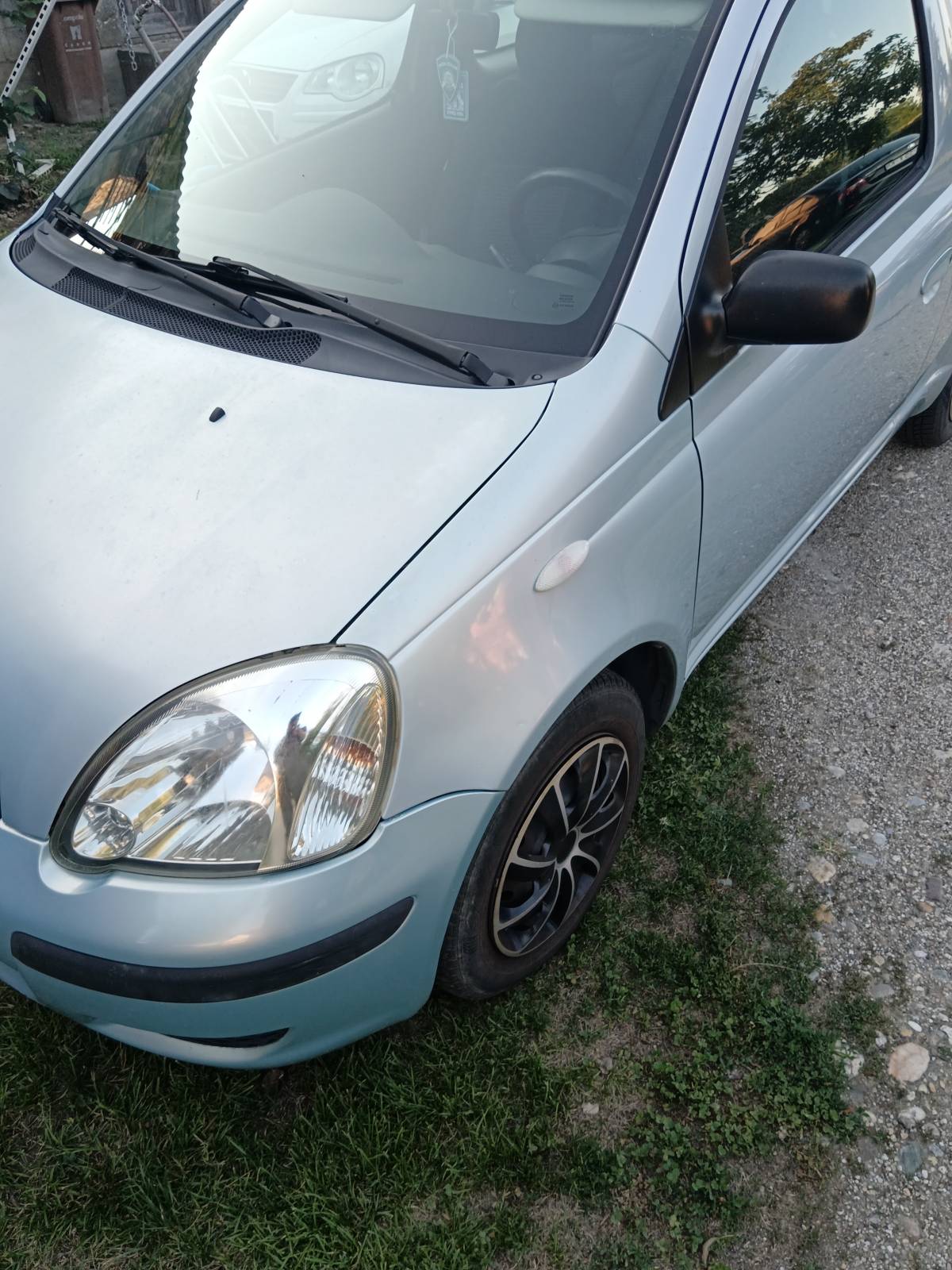 Toyota yaris 2005 1.0 klima
