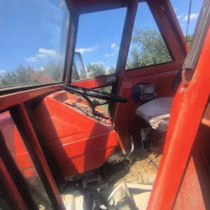 Traktor IMT