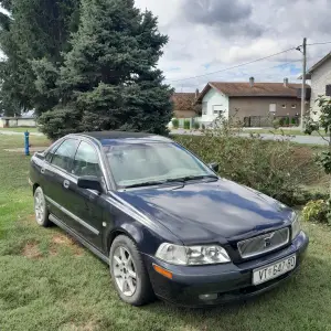 Volvo S40